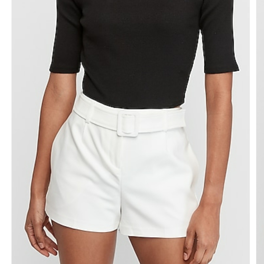 Express High wasited short with belt! Love